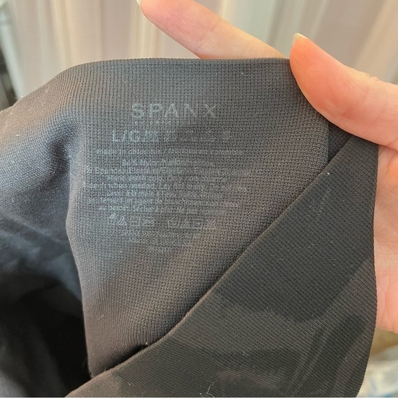 SPANX Look At Me Now Seamless Leggings Black Camo - Picture 4 of 4